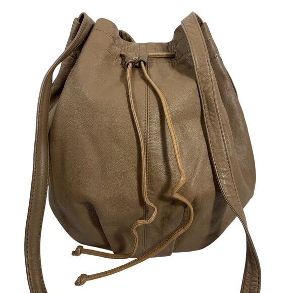 Brio! Taupe Leather Bucket Shoulder Bag Drawstring Adjustable Strap VTG 80s 90s - Picture 2 of 15